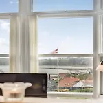 Maj - 150m From The Sea By Interhome