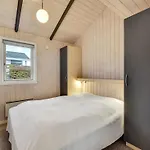 Casa de Férias Maj - 150m From The Sea By Interhome Hejls