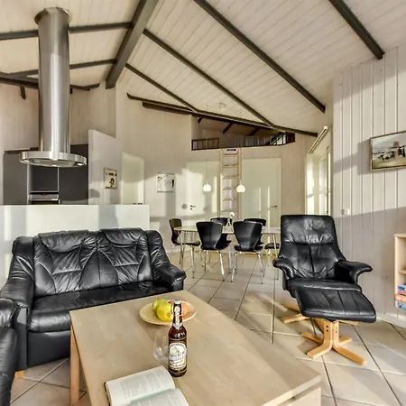 בית נופש Maj - 150m From The Sea By Interhome