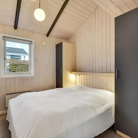 Prázdninový dům Maj - 150m From The Sea By Interhome Hejls