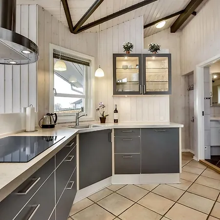 Maj - 150m From The Sea By Interhome Feriehus Hejls