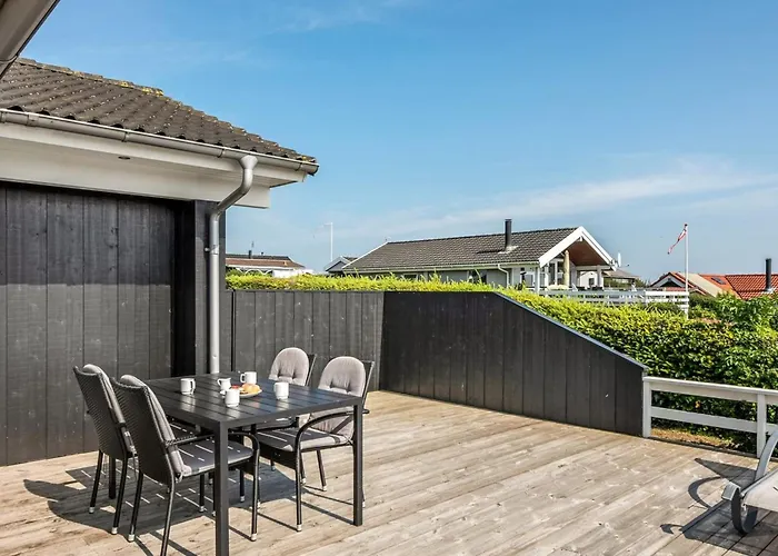 Maj - 150m From The Sea By Interhome *