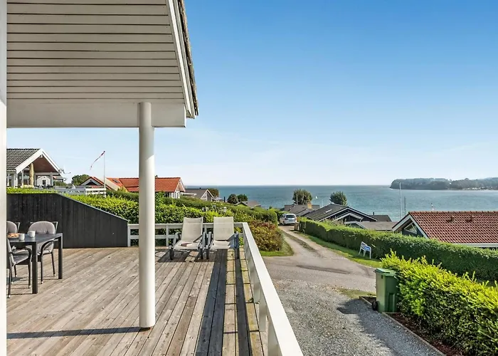 Prázdninový dům Maj - 150m From The Sea By Interhome *