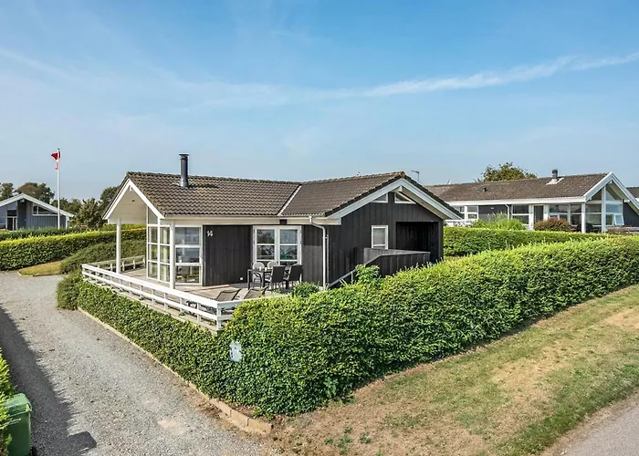 Maj - 150m From The Sea By Interhome Hejls