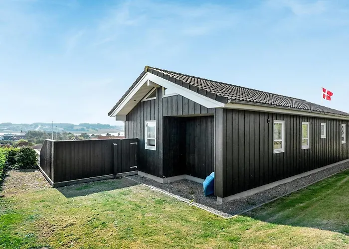 Prázdninový dům Maj - 150m From The Sea By Interhome *