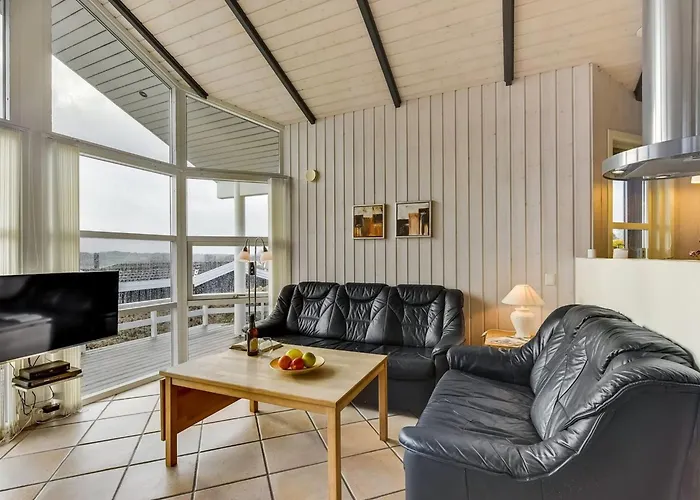 Maj - 150m From The Sea By Interhome Hejls