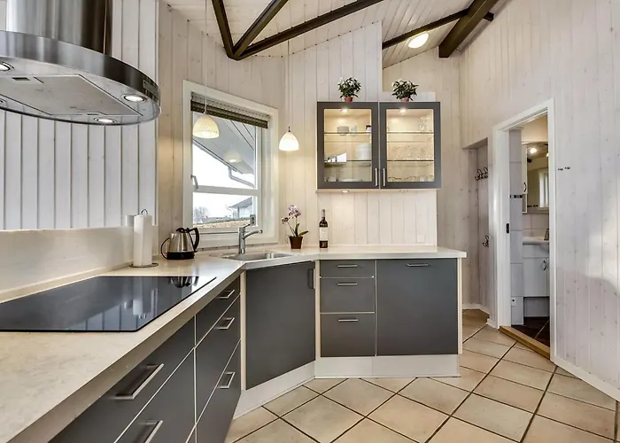 Maj - 150m From The Sea By Interhome Hejls